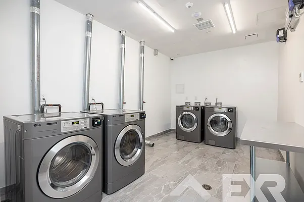 Rented by EXR | media 48