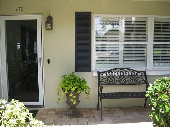 3rd image of 170 Melrose Dr