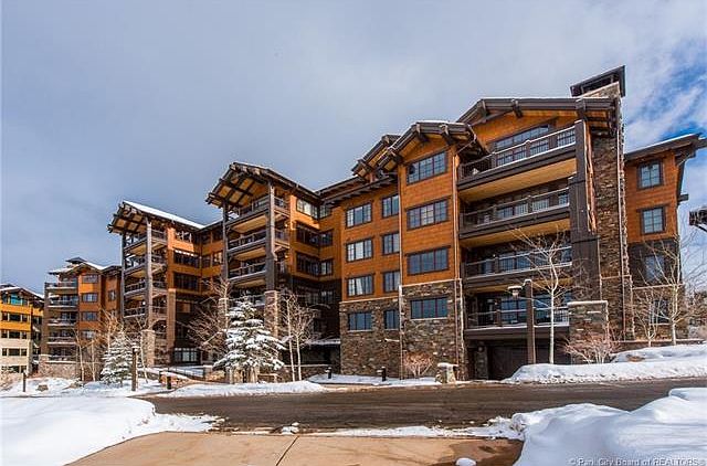 1st image of 8894 Empire Club Dr #102
