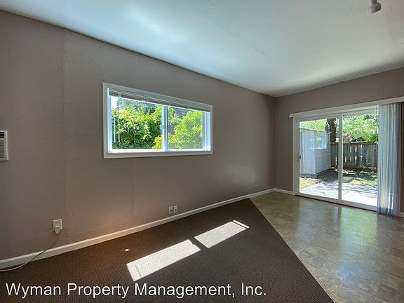 5th image of 2240 Morlan Dr