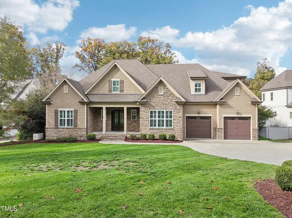 5021 Langley Cir, Raleigh, NC 27609