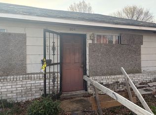 804 Walnut Dr, West Memphis, AR 72301