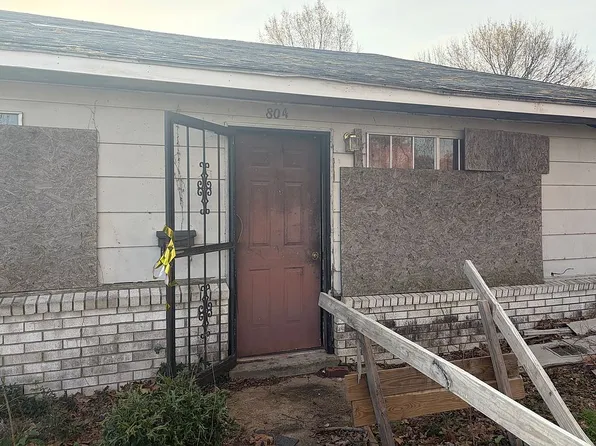 804 Walnut Dr, West Memphis, AR 72301