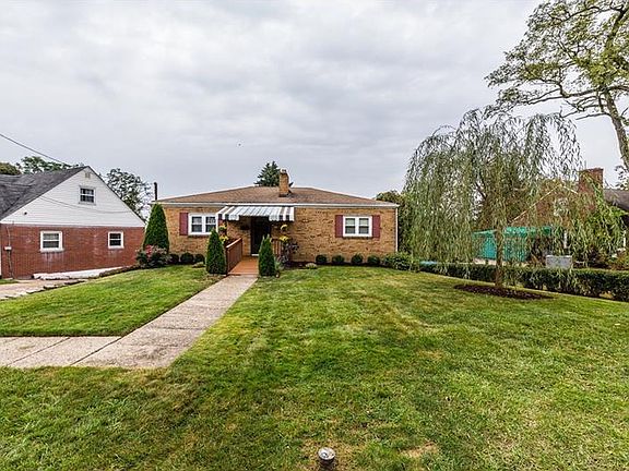4th image of 404 Hoffman Rd