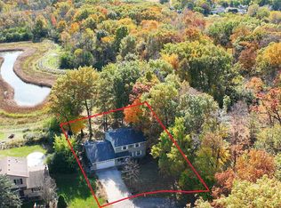 3321 W Minnesota Ave, Franklin, WI 53132