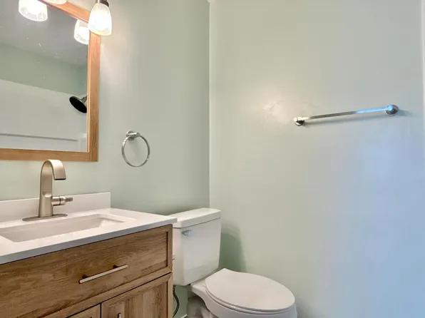 6028 Indrio Road #M1, Fort Pierce, FL 34951