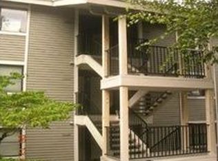 9950 SE Talbert St, Clackamas, OR 97015