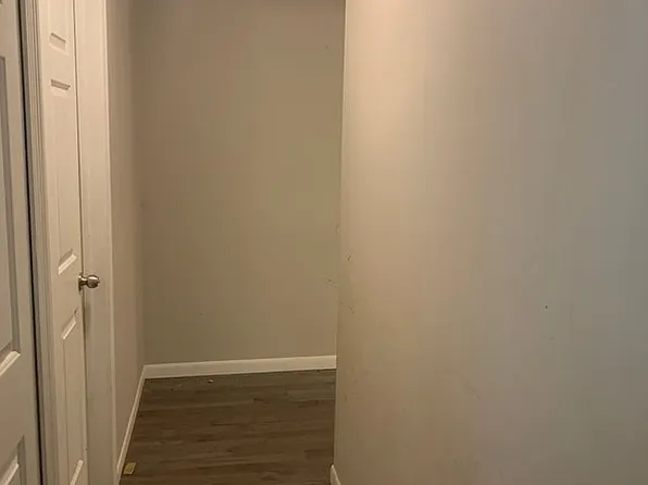 380 E South Blvd, Troy, MI 48085