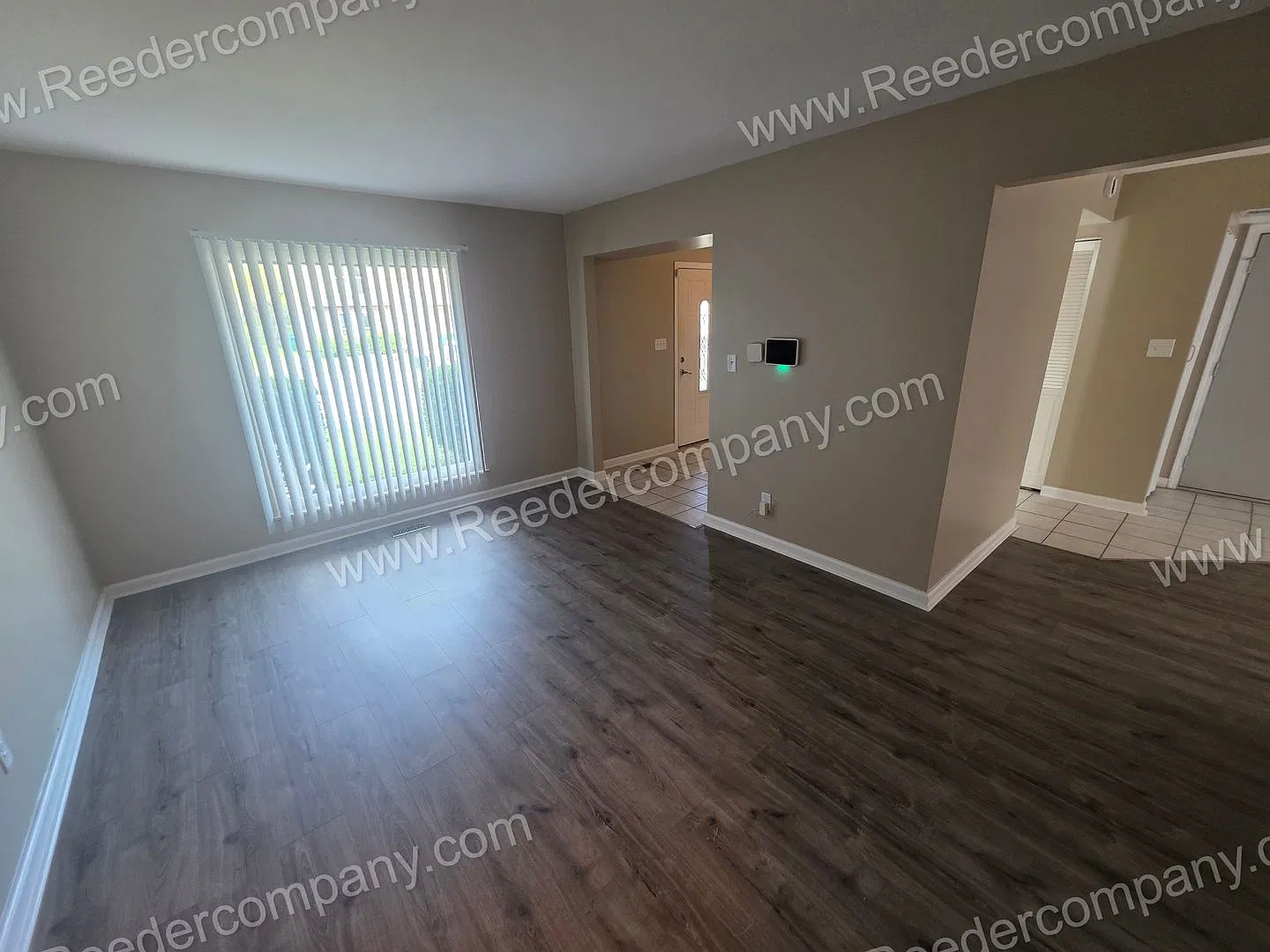 Completely updated 3 bedroom 1.5 bath house in Merrillville — Photo 3