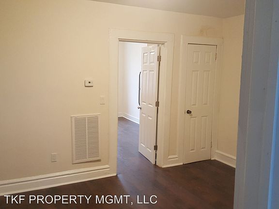 4th image of 152 Stuyvesant Ave