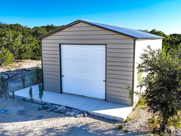 4th image of 1211 New Northrup Road