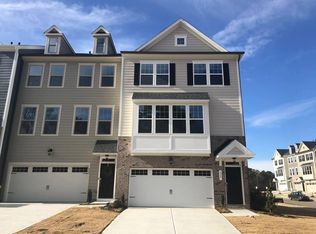 820 Richmont Grove Ln, Apex, NC 27523