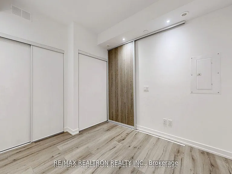 260 Finch Ave E #Townhouse 1 — Photo 25