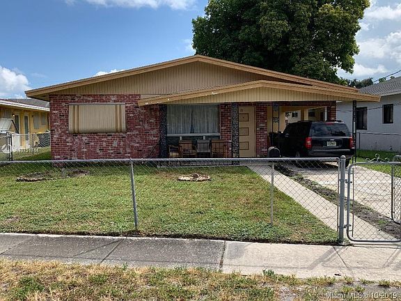2nd image of 33 SW 8th Ave