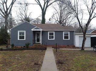 22 White Oak Dr, Newport News, VA 23601
