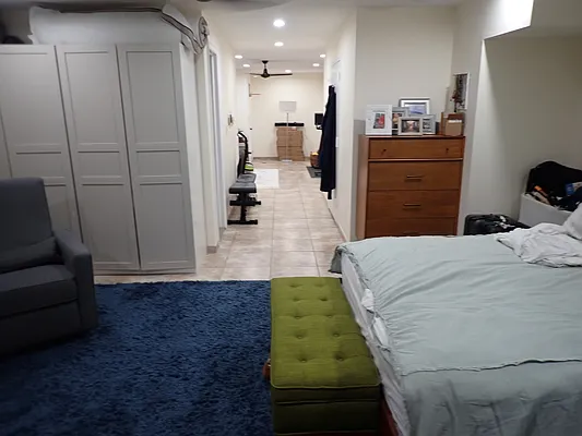 Rented by Hakeem Shahid, LREB | media 35