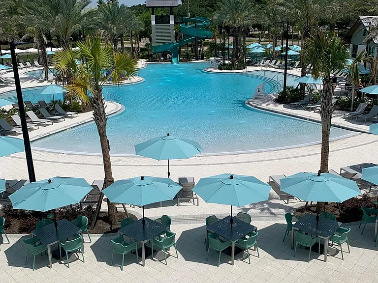 Tide Club Family Pool