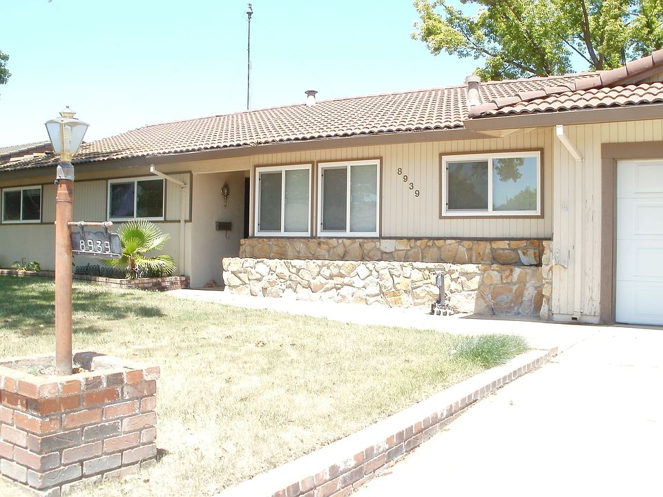 1st image of 8939 Plaza Park Dr