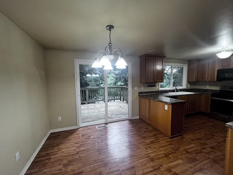 10415 168th Ave NE — Photo 5