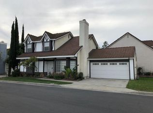 304 Brewster Cmn, Santa Ana, CA 92704
