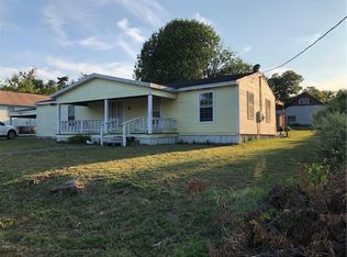 313 Woodard St, Farmersville, TX 75442