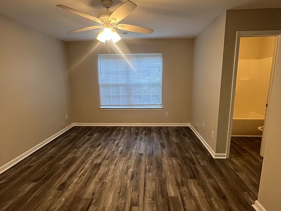 2nd image of 8020 Tremaine Ct #B-1-1