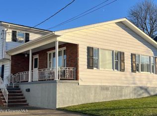 409 Packer St, Avoca, PA 18641