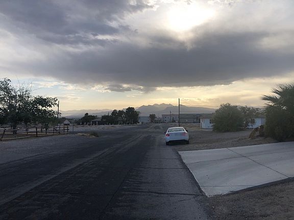 4th image of 2615 Cole Ave