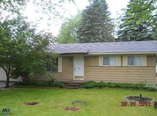 918 Keith St, Oxford, MI 48371
