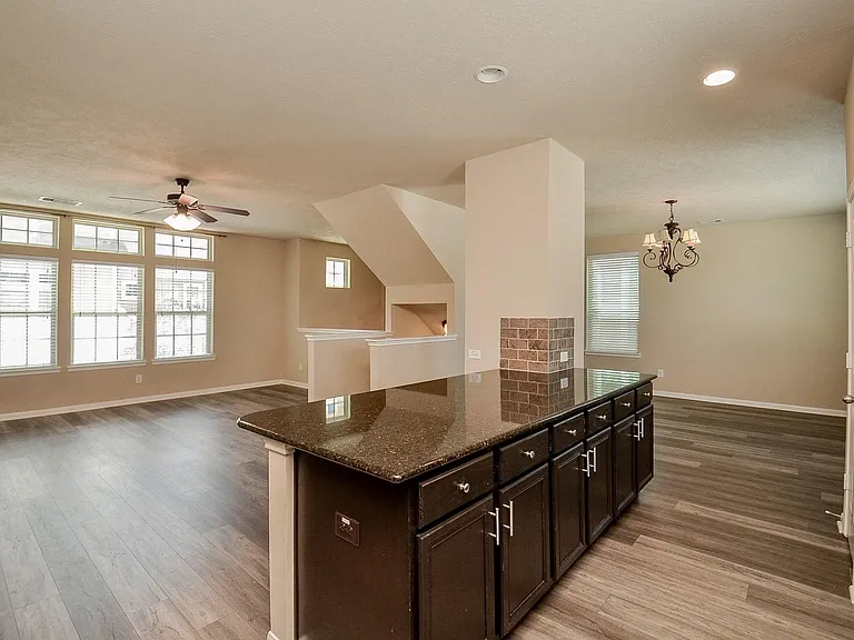 3307 Home Point Dr — Photo 13