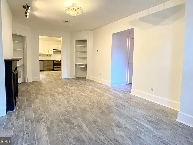 1225 O St NW — Photo 8
