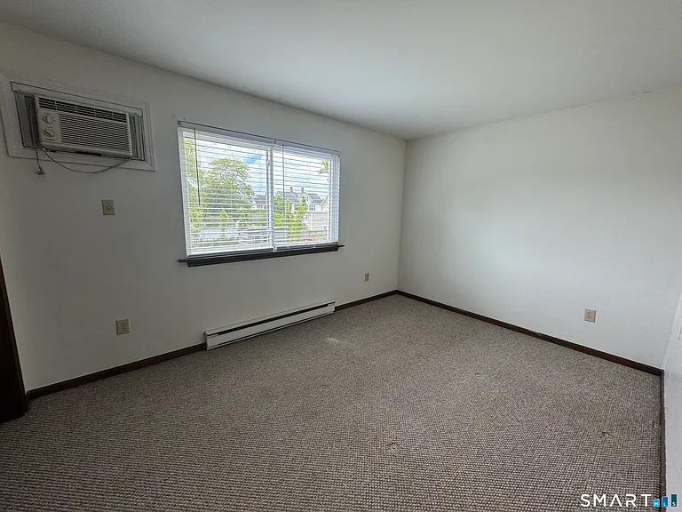 34 James St #A — Photo 8