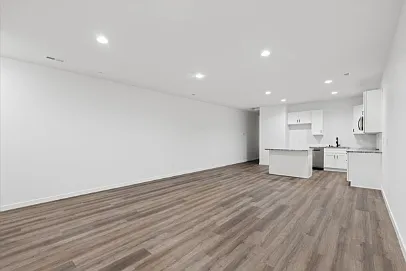 2224 E 4th Ave #1 — Photo 10