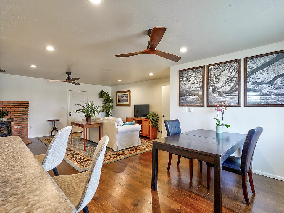 230 Granite Vista Dr