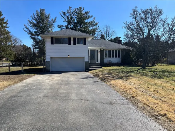 144 Butler Dr, Pittsford, NY 14534