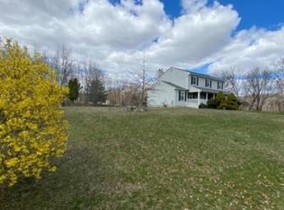 4 S Field Dr, Sussex, NJ 07461