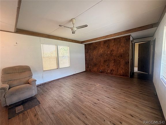 4th image of 8582 W Admiral Byrd Ln