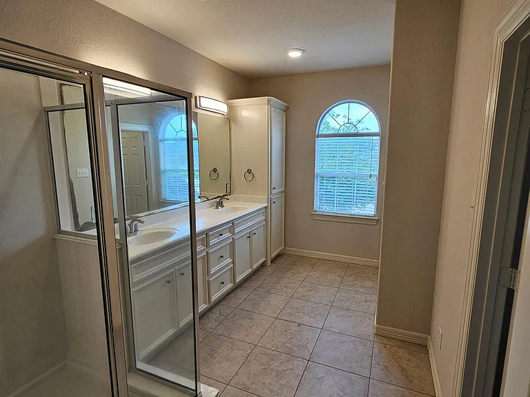 503 Birdsong Dr — Photo 32
