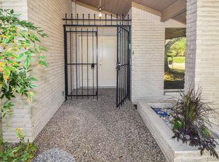 7907 Oakington Dr, Houston, TX 77071