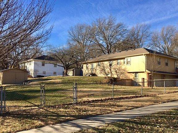 Large corner lot