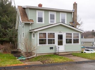14 Waucantuck Rd, Worcester, MA 01606