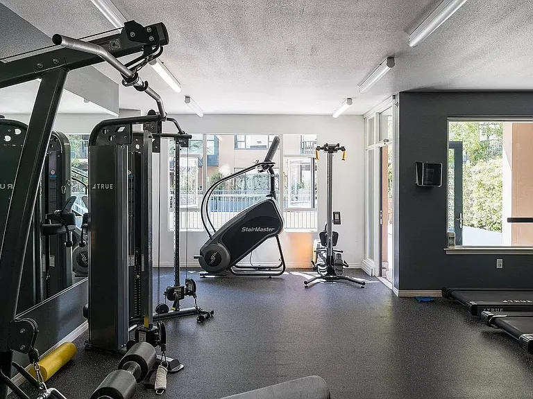 530 K St #614 — Photo 21