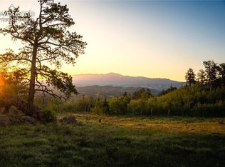 404 Valley Dr, Guffey, CO 80820
