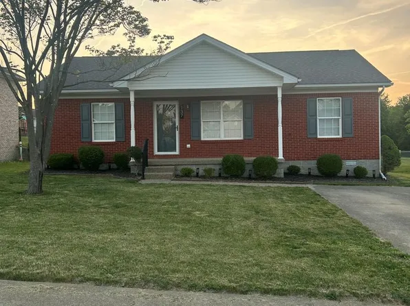 137 Stone Creek Ct, Mount Washington, KY 40047