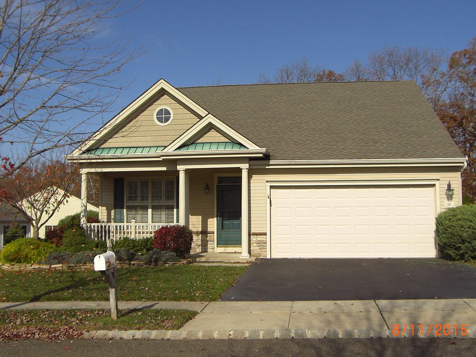 NEWPORT W/FRONT PORCH