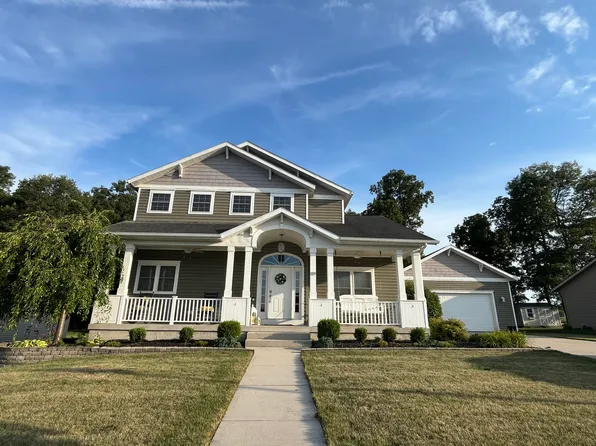 809 Woodridge Dr, Saint Marys, OH 45885