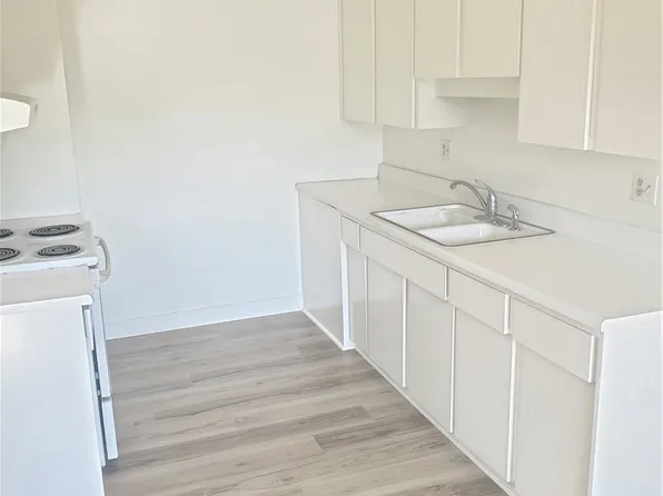 18891 Mora Kai Ln APT D, Huntington Beach, CA 92646
