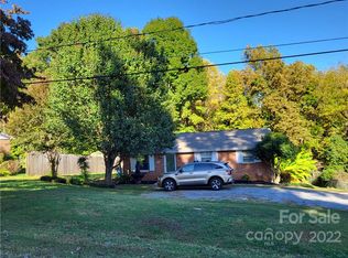 3812 Sedgefield Dr, Conover, NC 28613