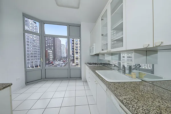 Sold by Brown Harris Stevens | media 27