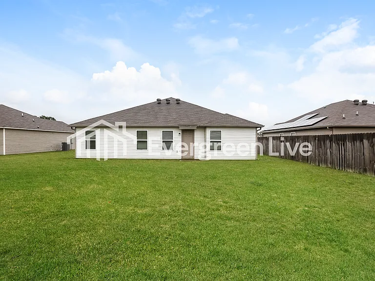 124 Sunland Dr — Photo 15